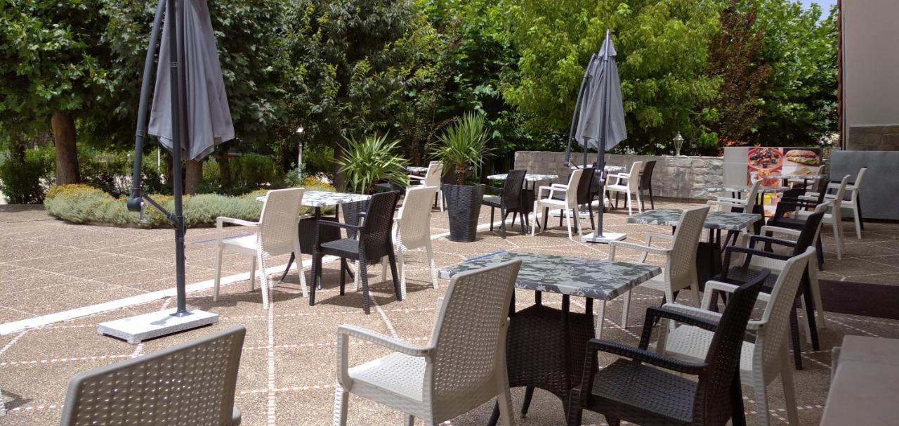 Hotel Relais Ras El Maa イフレン エクステリア 写真